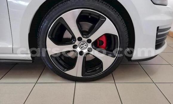 اشتري مستعمل Volkswagen Golf GTI White سيارة في Hlotse في Leribe اشتري مستعمل Volkswagen Golf GTI White سيارة في Hlotse في Leribe