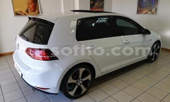 اشتري مستعمل Volkswagen Golf GTI White سيارة في Hlotse في Leribe اشتري مستعمل Volkswagen Golf GTI White سيارة في Hlotse في Leribe