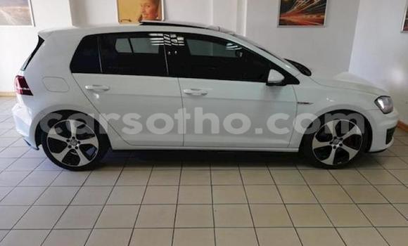 اشتري مستعمل Volkswagen Golf GTI White سيارة في Hlotse في Leribe اشتري مستعمل Volkswagen Golf GTI White سيارة في Hlotse في Leribe