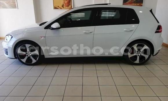 اشتري مستعمل Volkswagen Golf GTI White سيارة في Hlotse في Leribe اشتري مستعمل Volkswagen Golf GTI White سيارة في Hlotse في Leribe