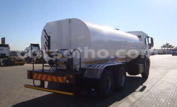 Acheter Occasion Utilitaire Man Silent Blanc à Maseru, Maseru Acheter Occasion Utilitaire Man Silent Blanc à Maseru, Maseru