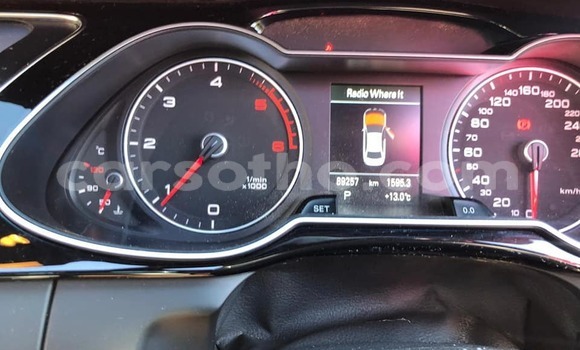 Sayi Na hannu Audi A4 Red Mota in Mafeteng a Mafeteng Sayi Na hannu Audi A4 Red Mota in Mafeteng a Mafeteng