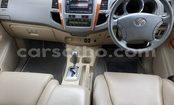 Buy Used Toyota Fortuner White Car in Maputsoa in Leribe Buy Used Toyota Fortuner White Car in Maputsoa in Leribe