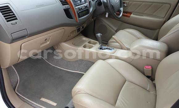 Buy Used Toyota Fortuner White Car in Maputsoa in Leribe Buy Used Toyota Fortuner White Car in Maputsoa in Leribe