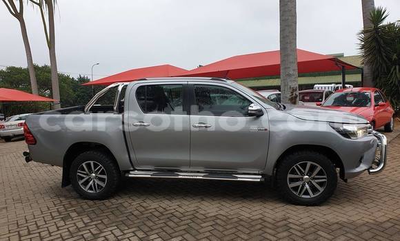 Acheter Occasion Voiture Toyota Hilux Gris à Maputsoa, Leribe Acheter Occasion Voiture Toyota Hilux Gris à Maputsoa, Leribe