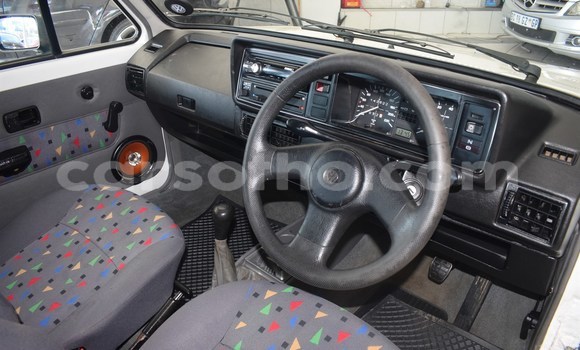 اشتري مستعمل Volkswagen Golf White سيارة في Maseru في Maseru اشتري مستعمل Volkswagen Golf White سيارة في Maseru في Maseru