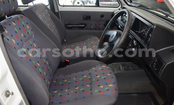 اشتري مستعمل Volkswagen Golf White سيارة في Maseru في Maseru اشتري مستعمل Volkswagen Golf White سيارة في Maseru في Maseru