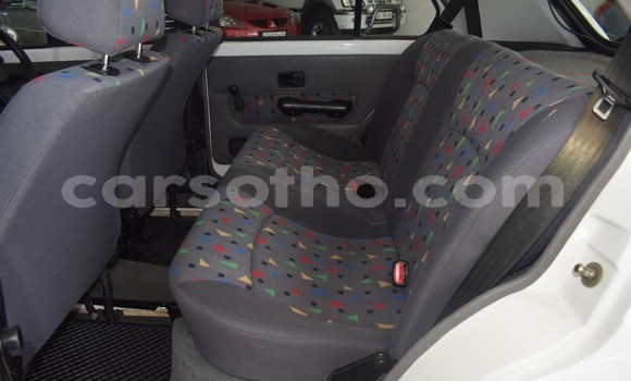 اشتري مستعمل Volkswagen Golf White سيارة في Maseru في Maseru اشتري مستعمل Volkswagen Golf White سيارة في Maseru في Maseru