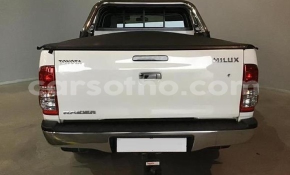 Acheter Occasion Voiture Toyota Hilux Blanc à Maseru, Maseru Acheter Occasion Voiture Toyota Hilux Blanc à Maseru, Maseru