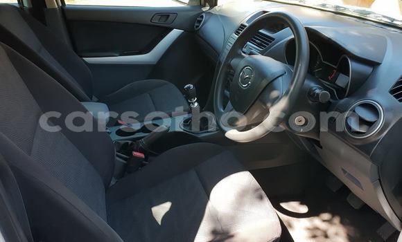 Acheter Occasion Voiture Mazda BT-50 Blanc à Maputsoa, Leribe Acheter Occasion Voiture Mazda BT-50 Blanc à Maputsoa, Leribe