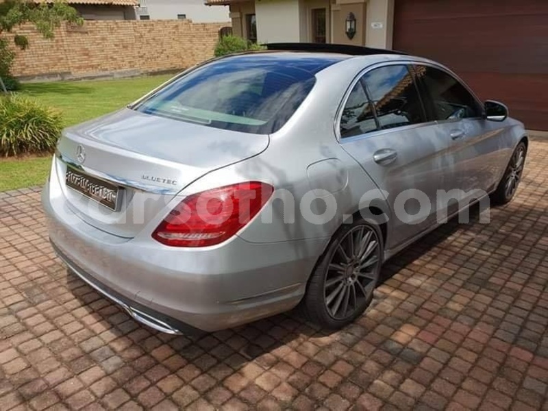 Big with watermark mercedes benz c%e2%80%93class leribe maputsoa 11747