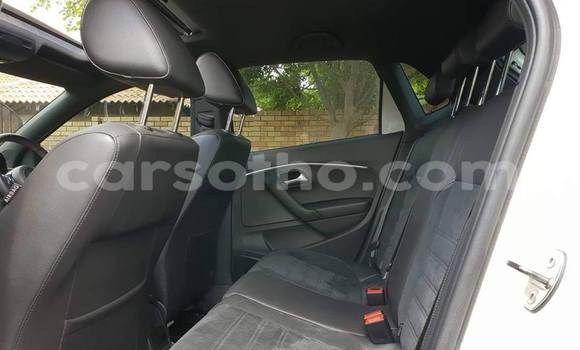 Acheter Occasion Voiture Volkswagen Polo GTI Blanc à Maputsoe, Leribe Acheter Occasion Voiture Volkswagen Polo GTI Blanc à Maputsoe, Leribe