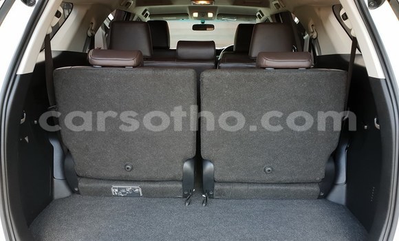 Acheter Occasion Voiture Toyota Fortuner Blanc à Maputsoa, Leribe Acheter Occasion Voiture Toyota Fortuner Blanc à Maputsoa, Leribe