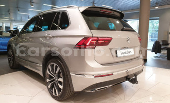 Sayi Na hannu Volkswagen Tiguan Silver Mota in Thaba–Tseka a Mafeteng Sayi Na hannu Volkswagen Tiguan Silver Mota in Thaba–Tseka a Mafeteng