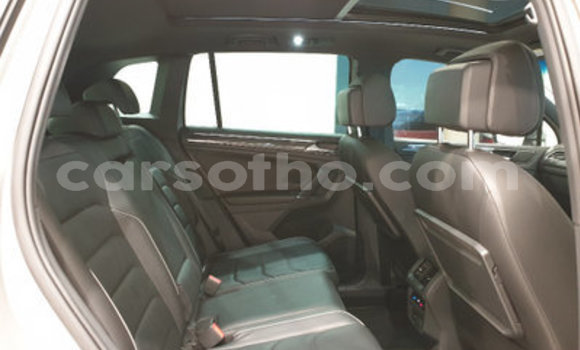 Sayi Na hannu Volkswagen Tiguan Silver Mota in Thaba–Tseka a Mafeteng Sayi Na hannu Volkswagen Tiguan Silver Mota in Thaba–Tseka a Mafeteng