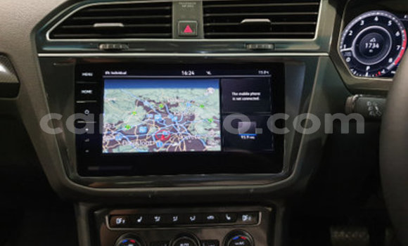 Sayi Na hannu Volkswagen Tiguan Silver Mota in Thaba–Tseka a Mafeteng Sayi Na hannu Volkswagen Tiguan Silver Mota in Thaba–Tseka a Mafeteng