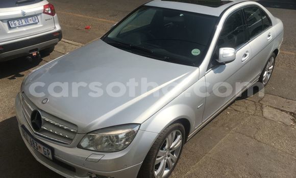 Acheter Occasion Voiture Mercedes-Benz C–Class Gris à Butha–Buthe, Thaba-Tseka Acheter Occasion Voiture Mercedes-Benz C–Class Gris à Butha–Buthe, Thaba-Tseka