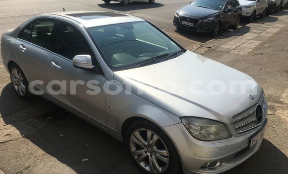 Acheter Occasion Voiture Mercedes-Benz C–Class Gris à Butha–Buthe, Thaba-Tseka Acheter Occasion Voiture Mercedes-Benz C–Class Gris à Butha–Buthe, Thaba-Tseka