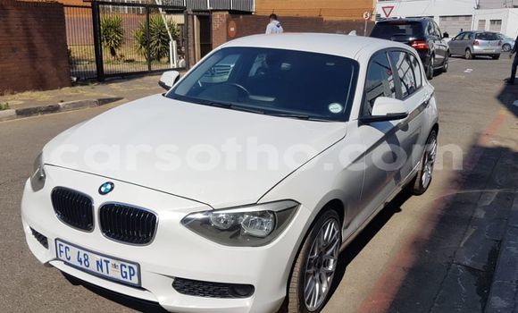 Sayi Na hannu BMW 1–Series White Mota in Mafeteng a Mafeteng Sayi Na hannu BMW 1–Series White Mota in Mafeteng a Mafeteng