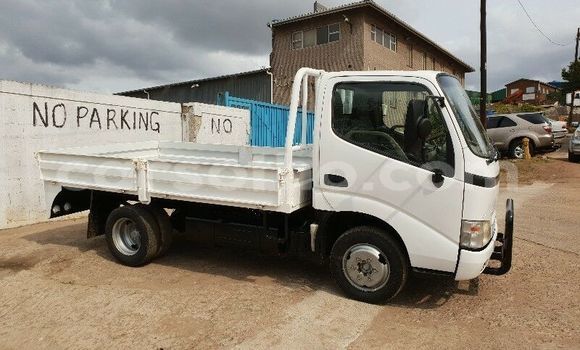 Acheter Occasion Utilitaire Toyota Dyna Blanc à Maseru, Maseru Acheter Occasion Utilitaire Toyota Dyna Blanc à Maseru, Maseru