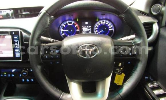 Acheter Occasion Voiture Toyota Hilux Gris à Hlotse, Leribe Acheter Occasion Voiture Toyota Hilux Gris à Hlotse, Leribe