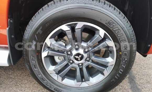 Acheter Occasion Voiture Mitsubishi Triton Rouge à Hlotse, Leribe Acheter Occasion Voiture Mitsubishi Triton Rouge à Hlotse, Leribe