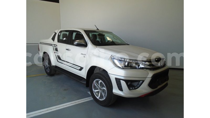 Big with watermark toyota hilux maseru import dubai 11791