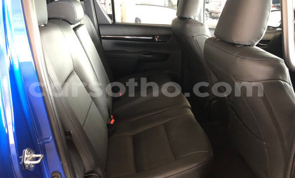 Sayi Na hannu Toyota Hilux Blue Mota in Maputsoe a Leribe Sayi Na hannu Toyota Hilux Blue Mota in Maputsoe a Leribe
