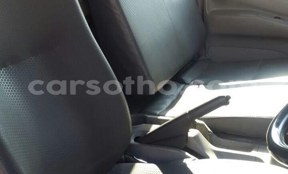 Buy Used Hino 300 Series White Truck in Maputsoa in Leribe Buy Used Hino 300 Series White Truck in Maputsoa in Leribe