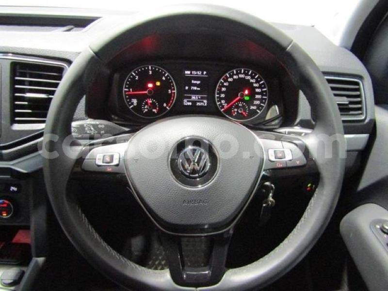 Big with watermark volkswagen amarok maseru roma 11819