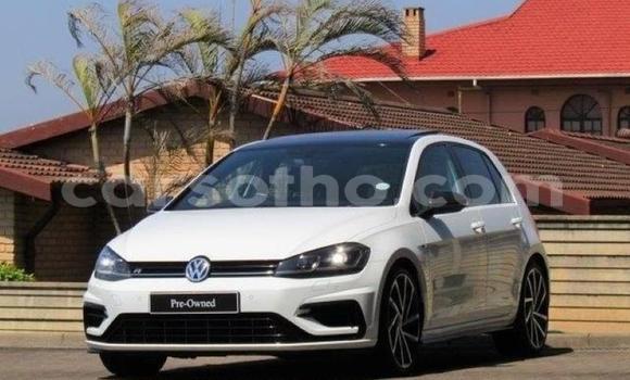 Acheter Occasion Voiture Volkswagen Golf R Blanc à Mokhotlong, Berea Acheter Occasion Voiture Volkswagen Golf R Blanc à Mokhotlong, Berea