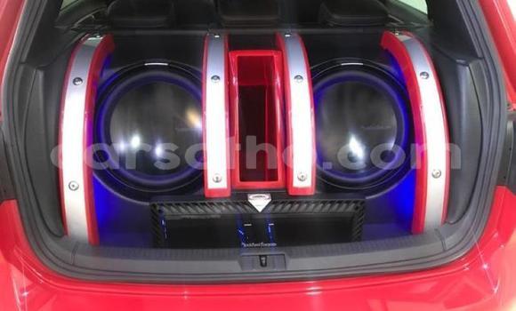 اشتري مستعمل Volkswagen Golf R Red سيارة في Maputsoa في Leribe اشتري مستعمل Volkswagen Golf R Red سيارة في Maputsoa في Leribe