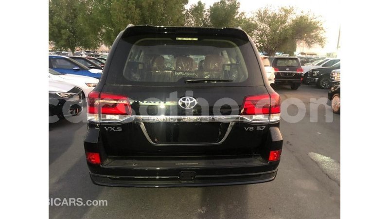 Big with watermark toyota land cruiser maseru import dubai 11831