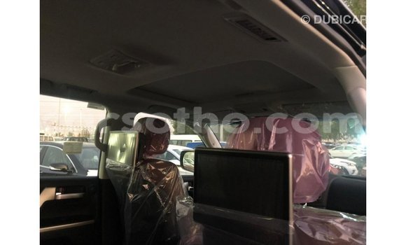 Sayi Imported Toyota Land Cruiser Black Mota in Import - Dubai a Maseru Sayi Imported Toyota Land Cruiser Black Mota in Import - Dubai a Maseru
