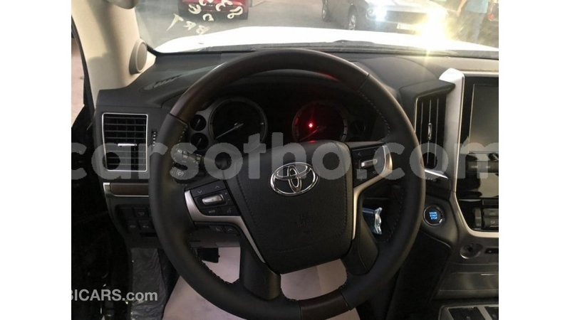 Big with watermark toyota land cruiser maseru import dubai 11831