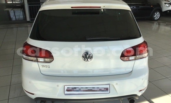 اشتري مستعمل Volkswagen Golf GTI White سيارة في Maseru في Maseru اشتري مستعمل Volkswagen Golf GTI White سيارة في Maseru في Maseru