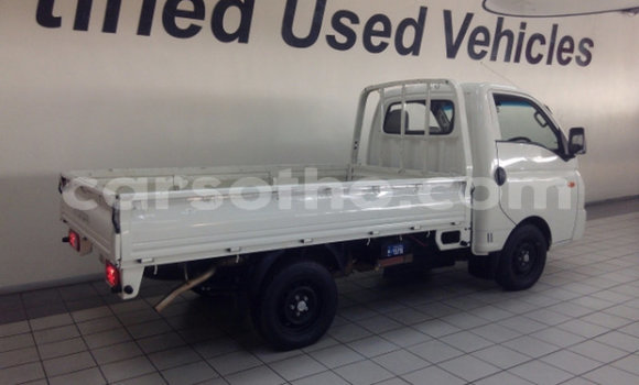 اشتري مستعمل Hyundai H1 White سيارة في Maputsoe في Leribe اشتري مستعمل Hyundai H1 White سيارة في Maputsoe في Leribe