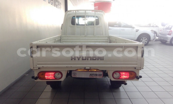 اشتري مستعمل Hyundai H1 White سيارة في Maputsoe في Leribe اشتري مستعمل Hyundai H1 White سيارة في Maputsoe في Leribe