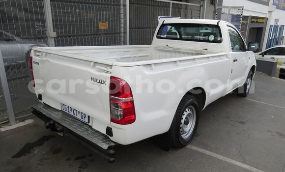 اشتري مستعمل Toyota Hilux White سيارة في Maseru في Maseru اشتري مستعمل Toyota Hilux White سيارة في Maseru في Maseru