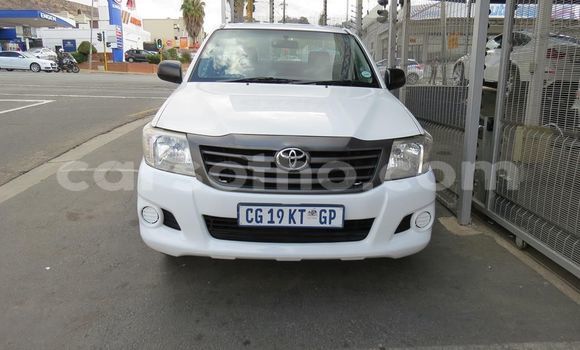 اشتري مستعمل Toyota Hilux White سيارة في Maseru في Maseru اشتري مستعمل Toyota Hilux White سيارة في Maseru في Maseru