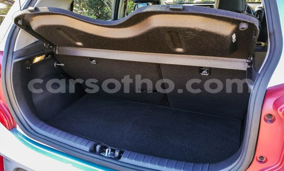 Sayi Na hannu Kia Picanto White Mota in Maputsoe a Leribe Sayi Na hannu Kia Picanto White Mota in Maputsoe a Leribe