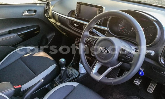 Sayi Na hannu Kia Picanto White Mota in Maputsoe a Leribe Sayi Na hannu Kia Picanto White Mota in Maputsoe a Leribe