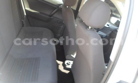 اشتري مستعمل Volkswagen Polo White سيارة في Maseru في Maseru اشتري مستعمل Volkswagen Polo White سيارة في Maseru في Maseru