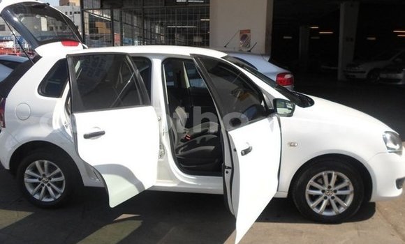 اشتري مستعمل Volkswagen Polo White سيارة في Maseru في Maseru اشتري مستعمل Volkswagen Polo White سيارة في Maseru في Maseru