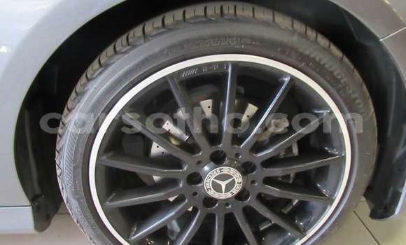 Sayi Na hannu Mercedes-Benz A–Class Silver Mota in Maseru a Maseru Sayi Na hannu Mercedes-Benz A–Class Silver Mota in Maseru a Maseru