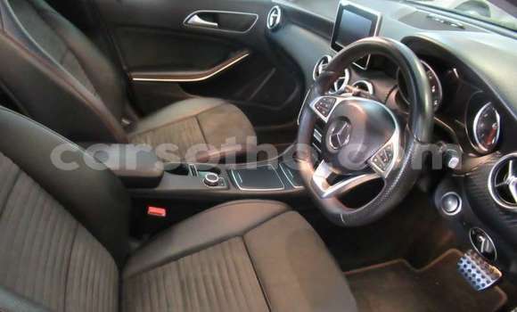 Sayi Na hannu Mercedes-Benz A–Class Silver Mota in Maseru a Maseru Sayi Na hannu Mercedes-Benz A–Class Silver Mota in Maseru a Maseru