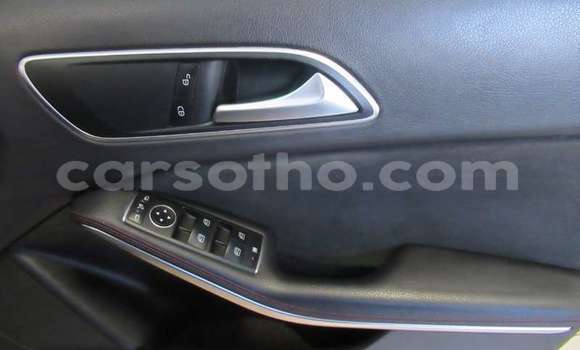 Sayi Na hannu Mercedes-Benz A–Class Silver Mota in Maseru a Maseru Sayi Na hannu Mercedes-Benz A–Class Silver Mota in Maseru a Maseru