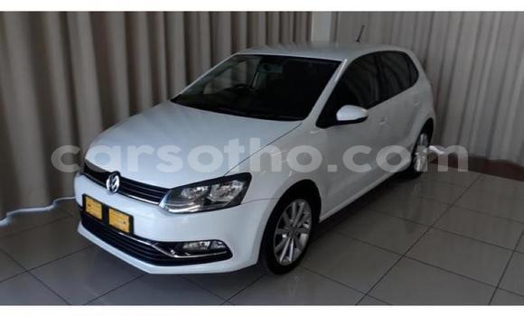 Acheter Occasion Voiture Volkswagen Polo Blanc à Hlotse, Leribe Acheter Occasion Voiture Volkswagen Polo Blanc à Hlotse, Leribe