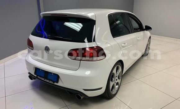 اشتري مستعمل Volkswagen Golf GTI White سيارة في Maseru في Maseru اشتري مستعمل Volkswagen Golf GTI White سيارة في Maseru في Maseru