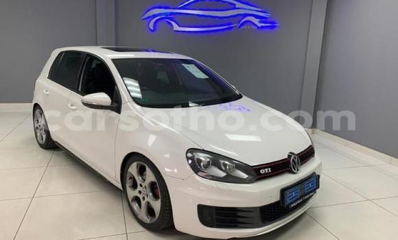 اشتري مستعمل Volkswagen Golf GTI White سيارة في Maseru في Maseru اشتري مستعمل Volkswagen Golf GTI White سيارة في Maseru في Maseru